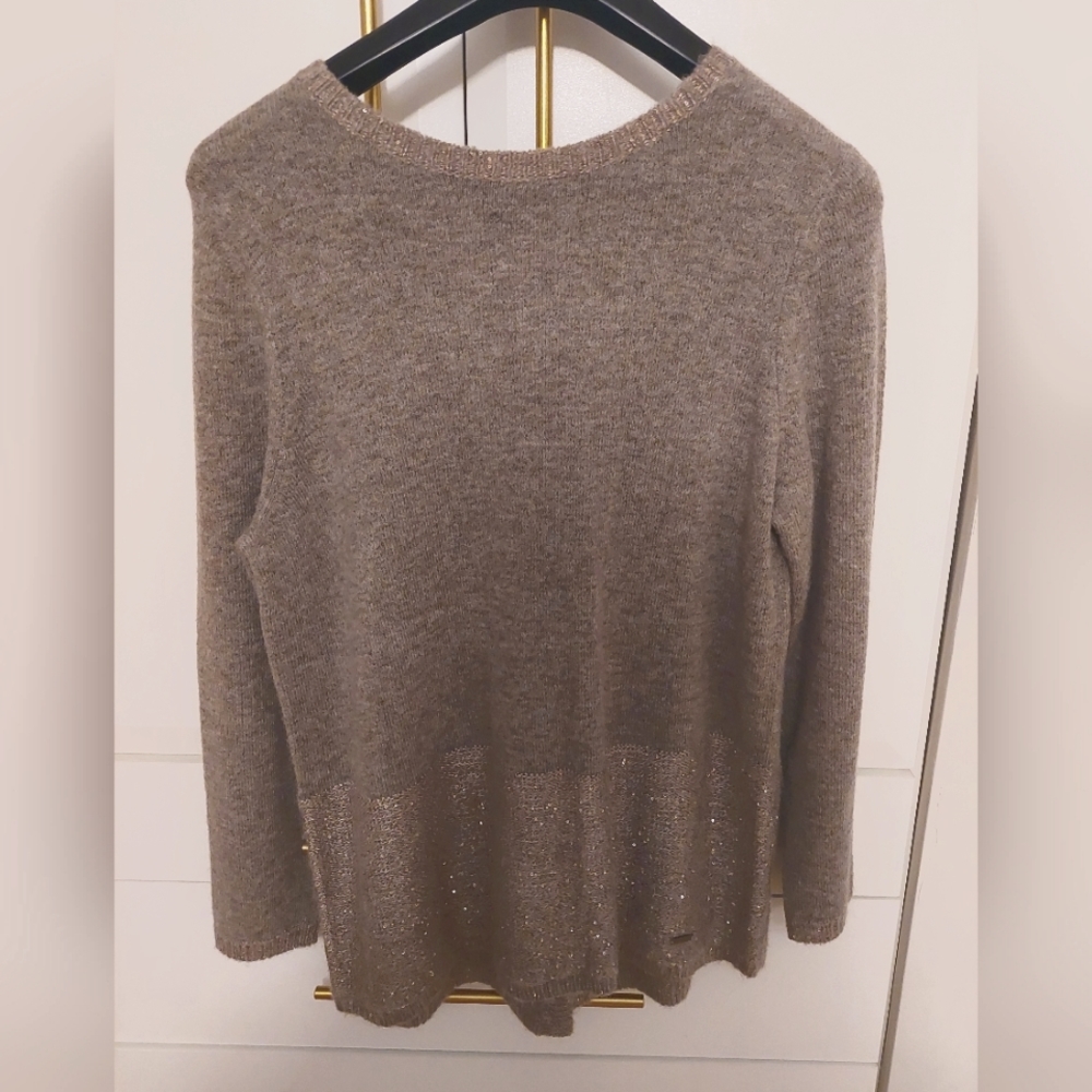 Tunic sweater. Size M